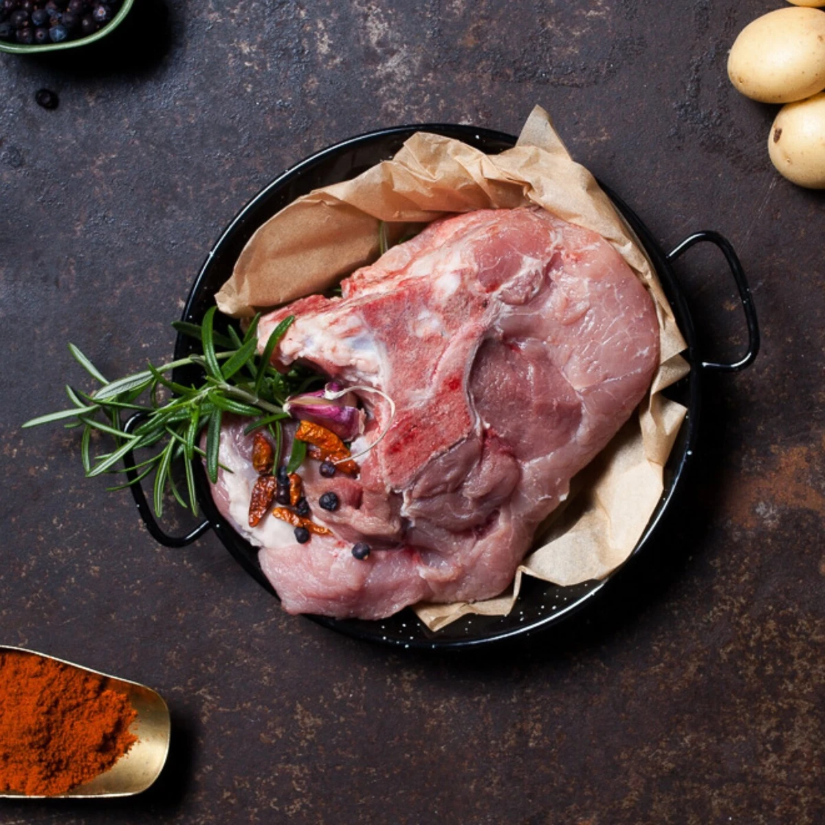 Biodrówka wieprzowa z kością, Farmy Roztocza