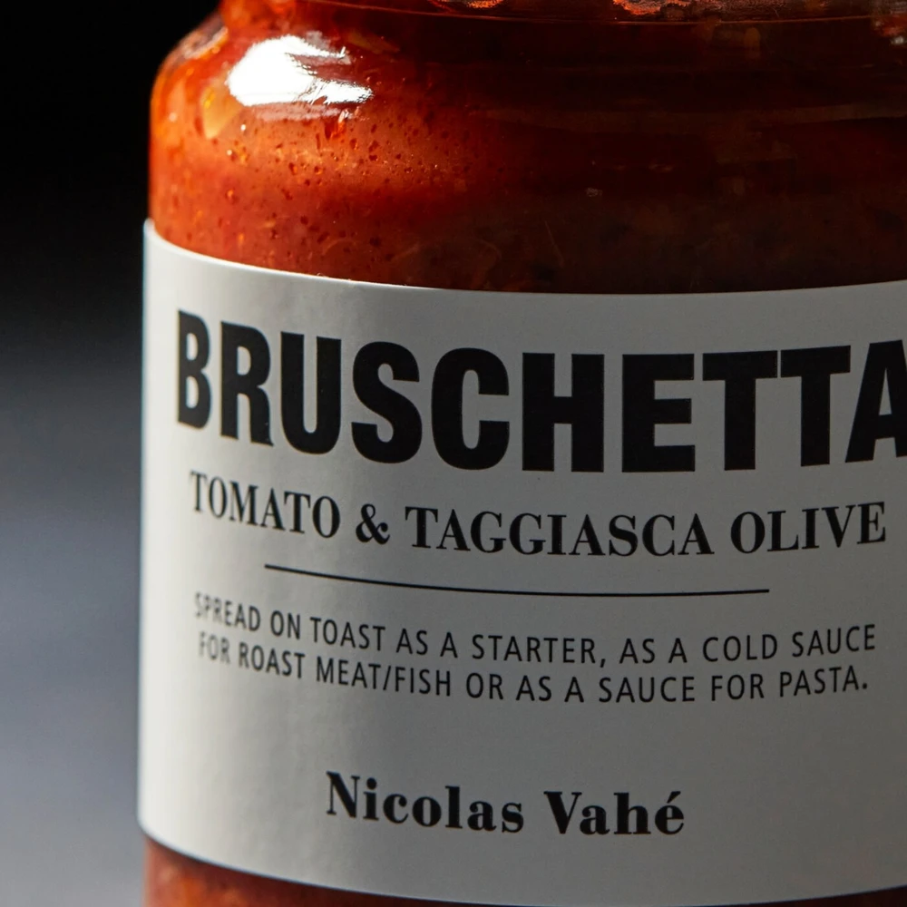 Bruschetta z pomidorami i oliwkami, Nicolas Vahé