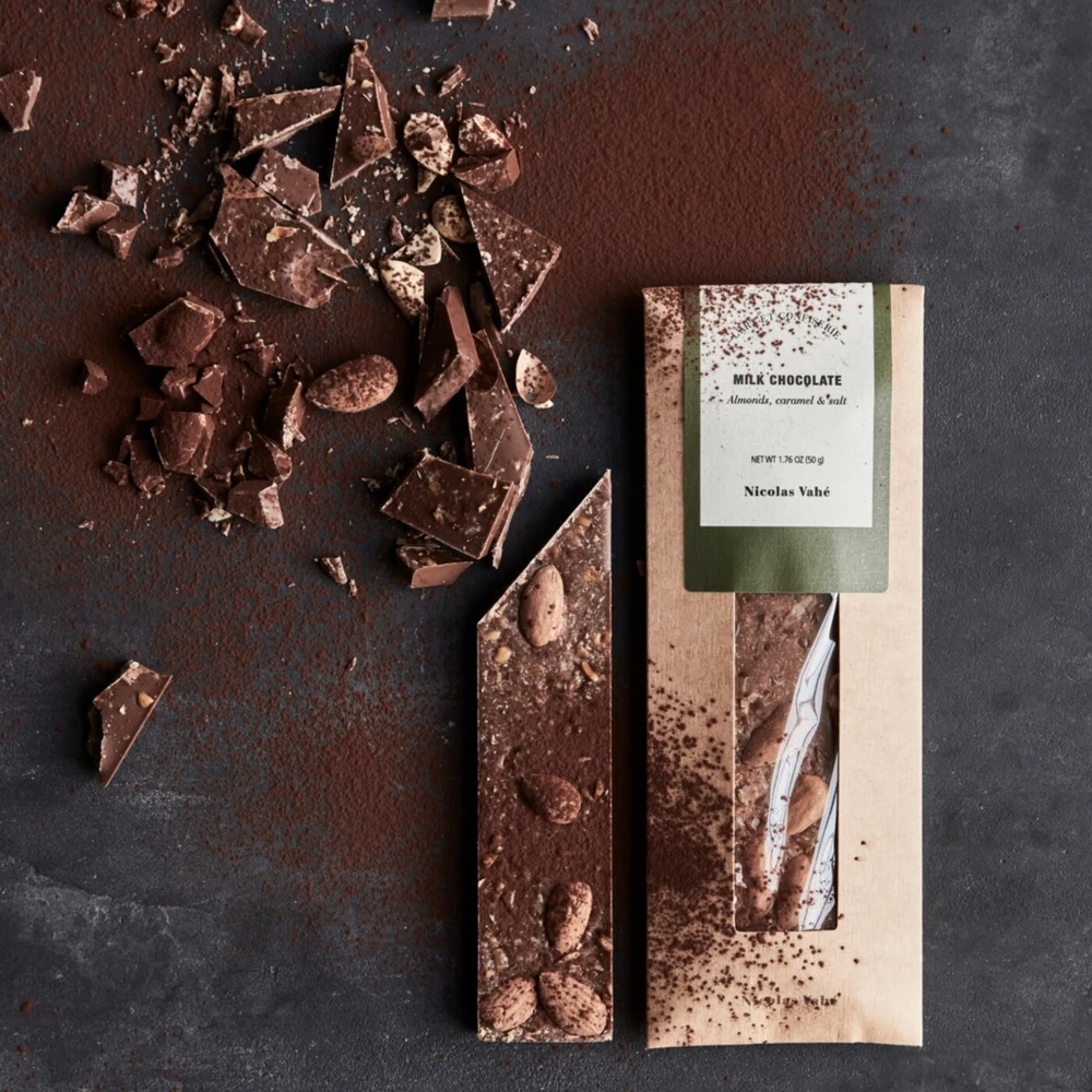 Czekolada mleczna, karmel, sól i migdały, Nicolas Vahé