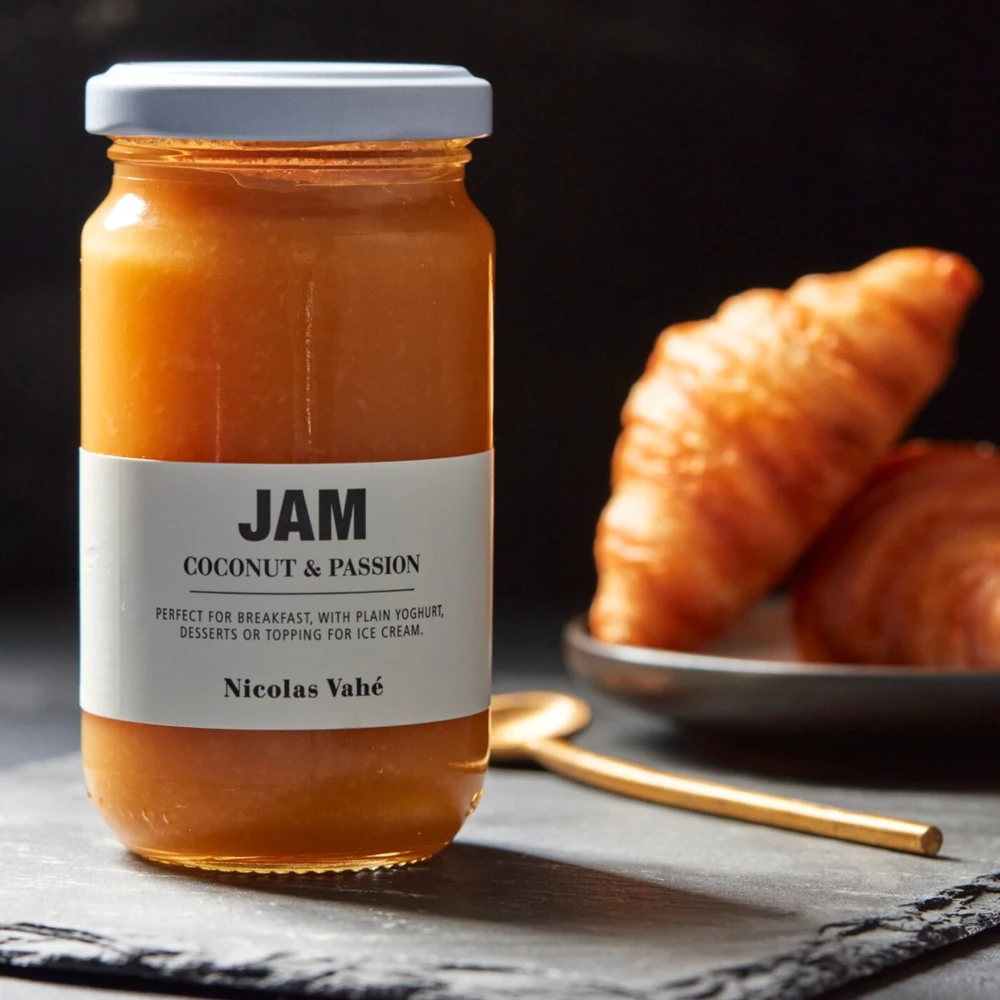 Dżem kokos i marakuja, Nicolas Vahé