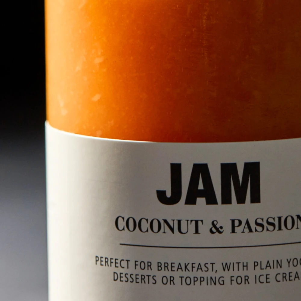 Dżem kokos i marakuja, Nicolas Vahé