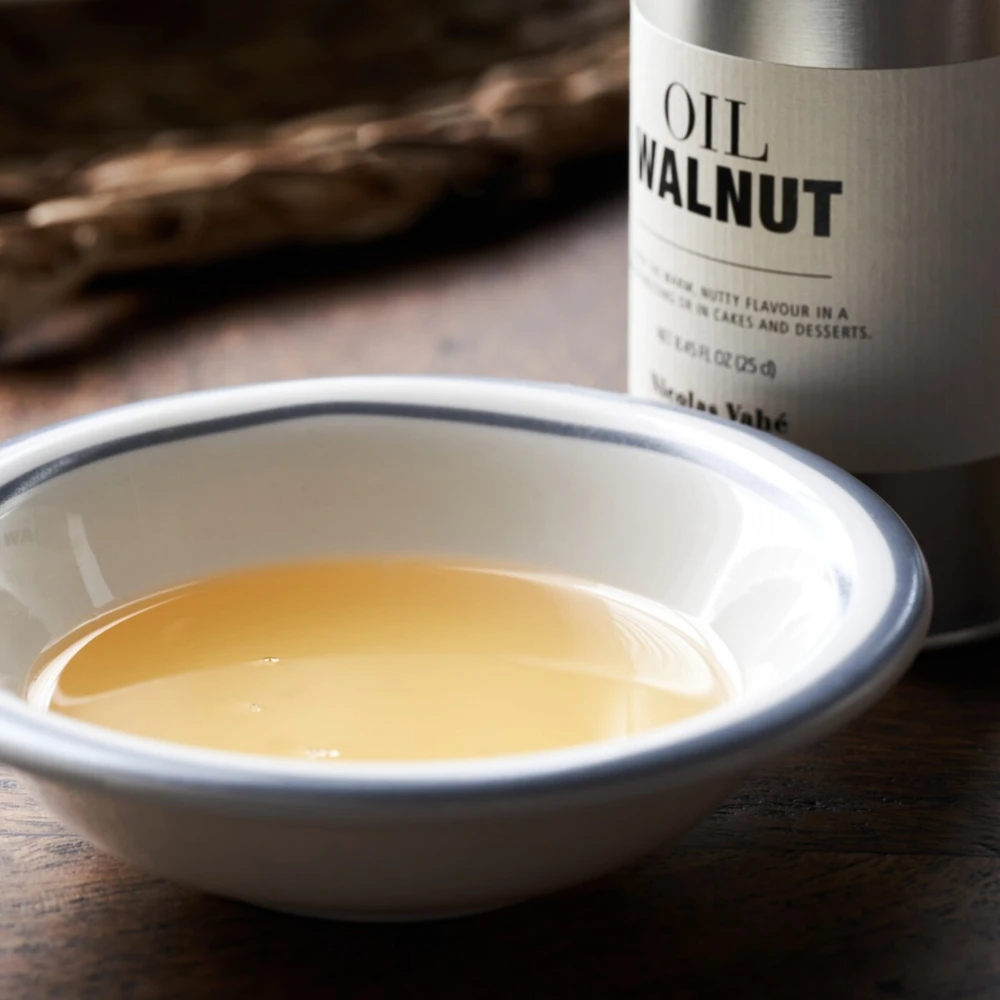 Olej z orzecha włoskiego, Nicolas Vahé