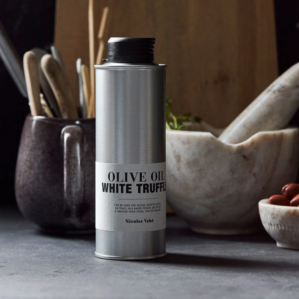 Oliwa z oliwek extra virgin z białą truflą, Nicolas Vahé