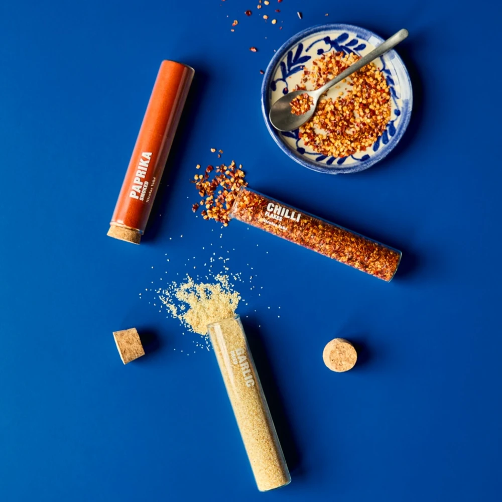  Przyprawy, chili, czosnek, wędzona papryka, Nicolas Vahé