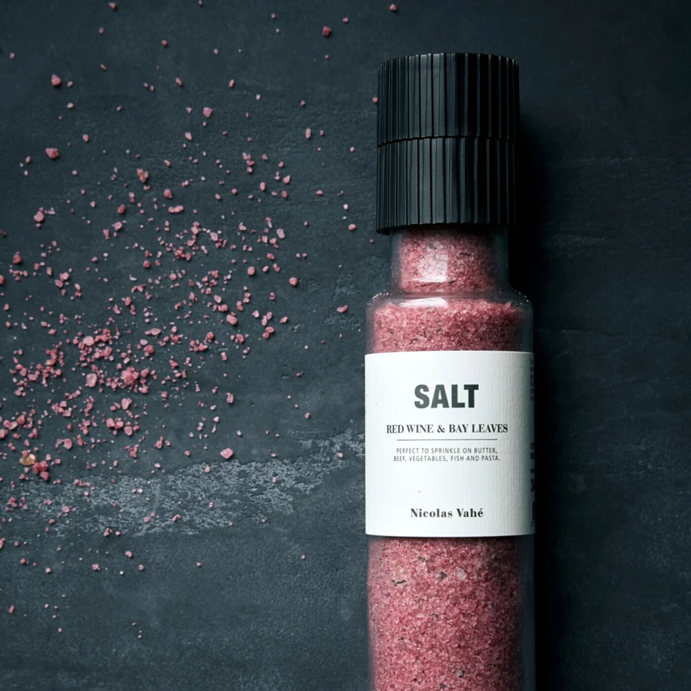 Sól, czerwone wino i liście laurowe, Nicolas Vahé