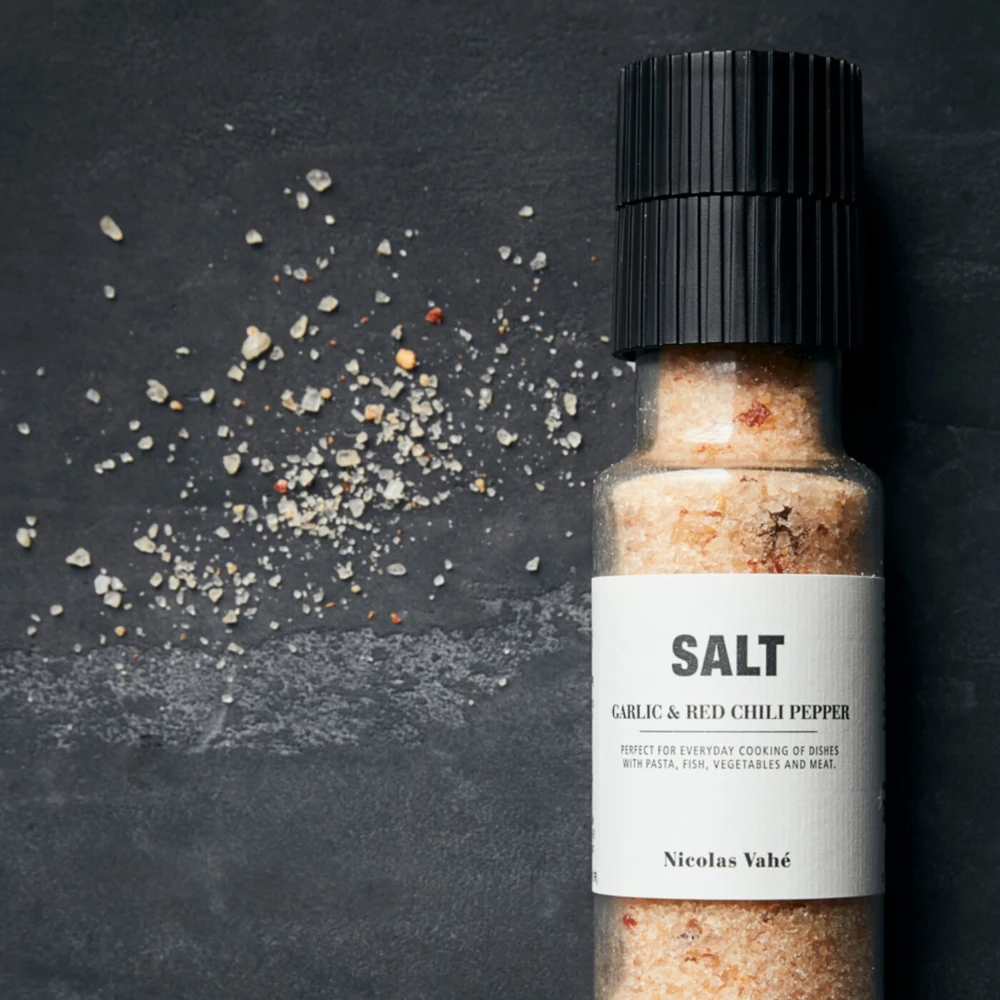 Sól czosnek i czerwona papryka, Nicolas Vahé