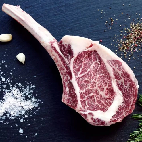 Stek Tomahawk Wagyu Australia BMS 9 plus, Farmy Roztocza