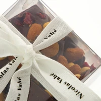 Bakalie z czekoladą, Nicolas Vahé