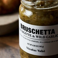 Bruschetta z cukinią i dzikim czosnkiem, Nicolas Vahé