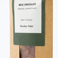 Czekolada mleczna, karmel, sól i migdały, Nicolas Vahé