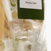 Nougat migdały i pistacje, Nicolas Vahé