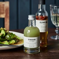 Ocet ogórkowy, Nicolas Vahé  