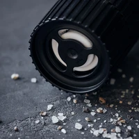 Sól z pieprzem, Nicolas Vahé