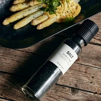 Sól czarna, Nicolas Vahé