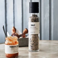 Sól, czosnek i koper włoski, Nicolas Vahé