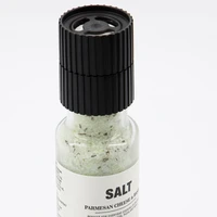 Sól, parmezan i bazylia, Nicolas Vahé